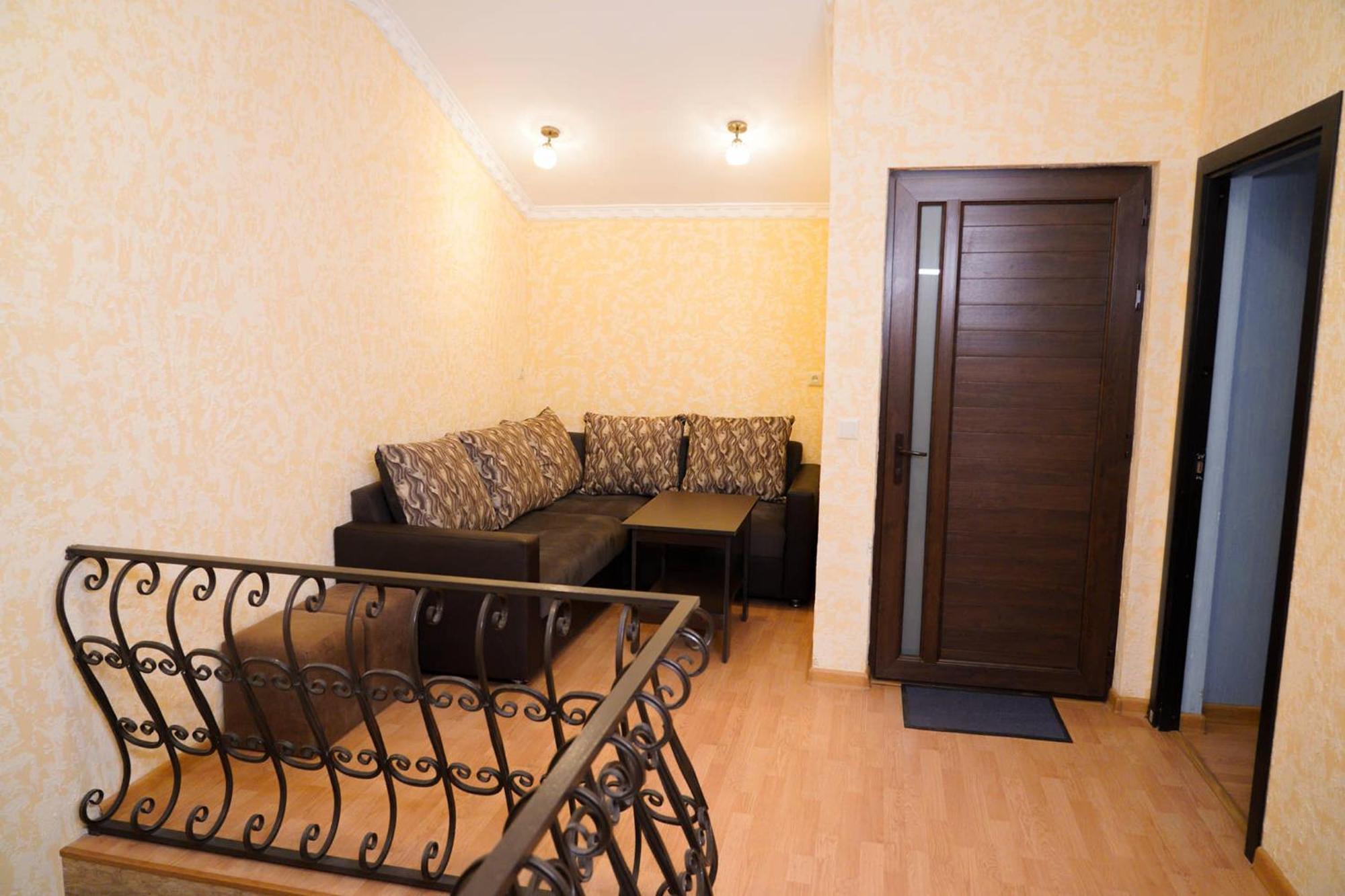 Royal Rest Townhouse Villa Dilijan Ngoại thất bức ảnh