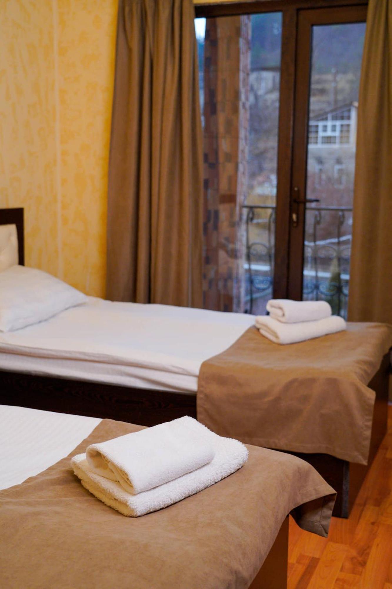 Royal Rest Townhouse Villa Dilijan Ngoại thất bức ảnh